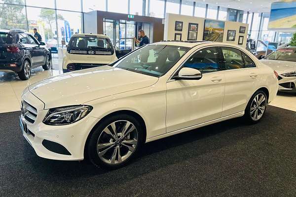 2018 Mercedes-Benz C-Class C200 W205