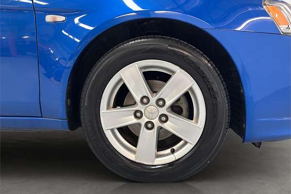2014 Mitsubishi Lancer LS CJ
