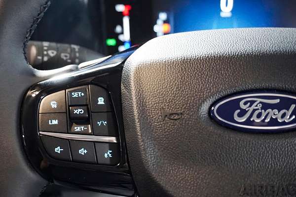 2024 Ford Tourneo Active AV SWB
