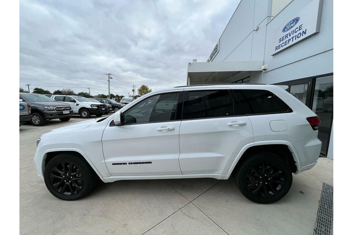 2020 Jeep Grand Cherokee Night Eagle WK