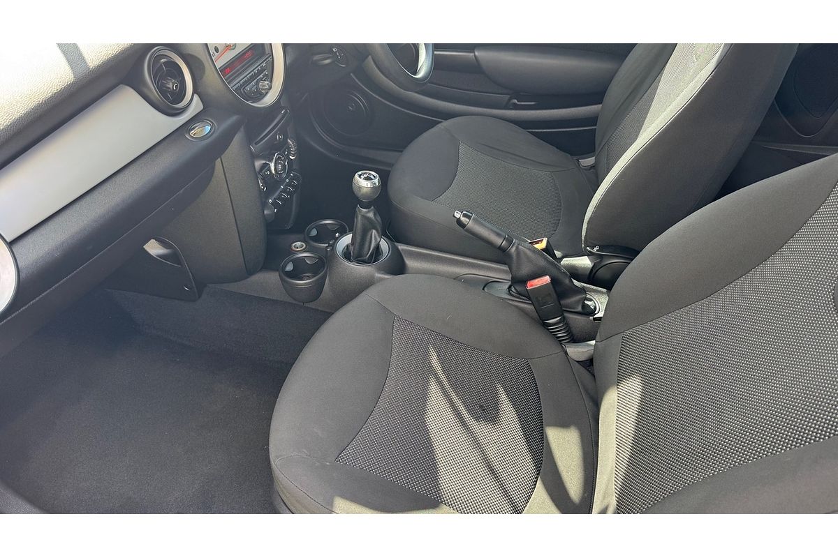 2011 MINI Cooper Ray R56 MY12
