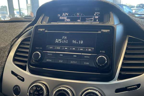 2014 Mitsubishi Triton GLX-R MN 4X4