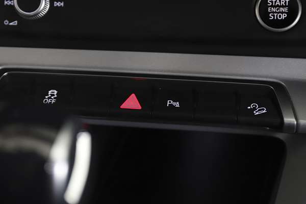 2022 Audi Q3 35 TFSI F3