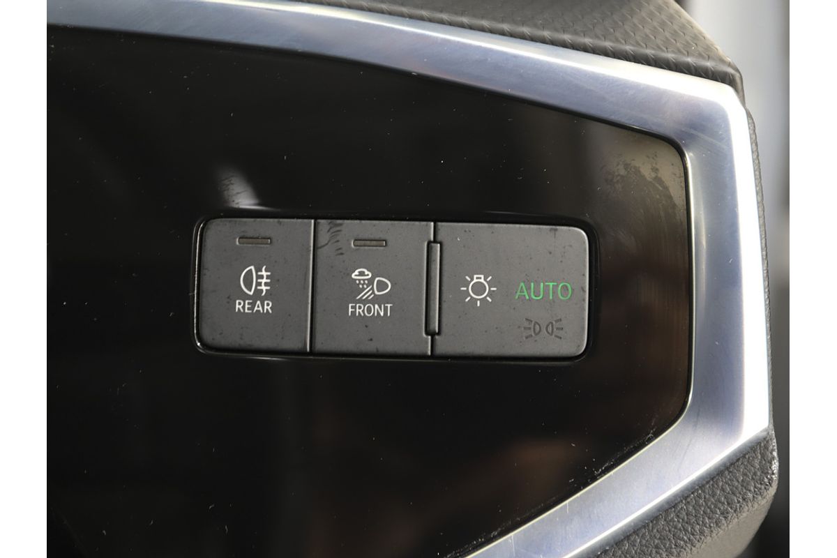 2022 Audi Q3 35 TFSI F3