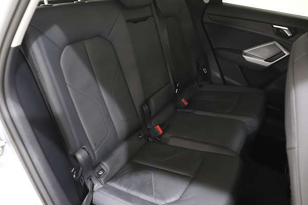 2022 Audi Q3 35 TFSI F3