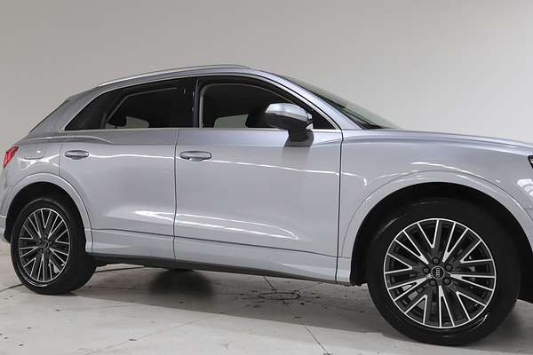 2022 Audi Q3 35 TFSI F3