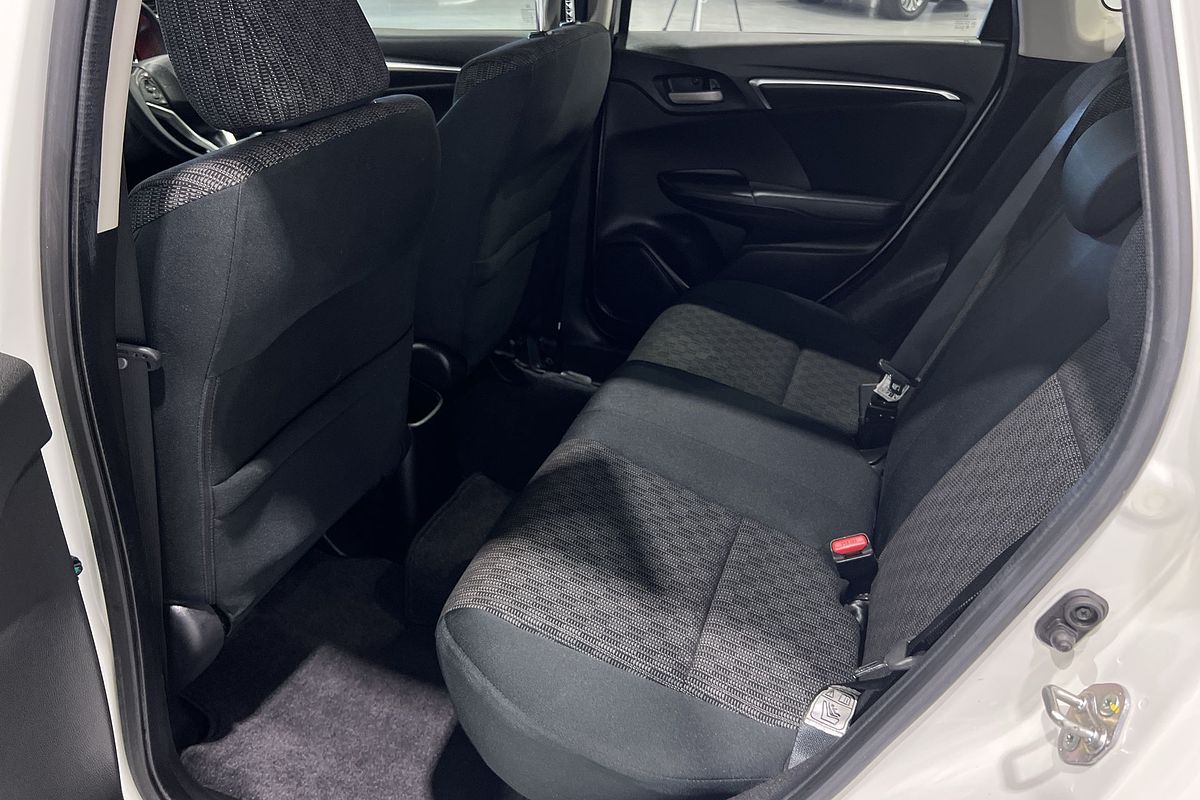 2015 Honda Jazz VTi GF