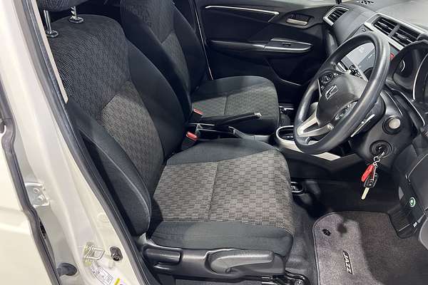 2015 Honda Jazz VTi GF
