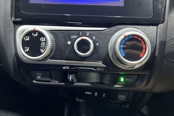 2015 Honda Jazz VTi GF
