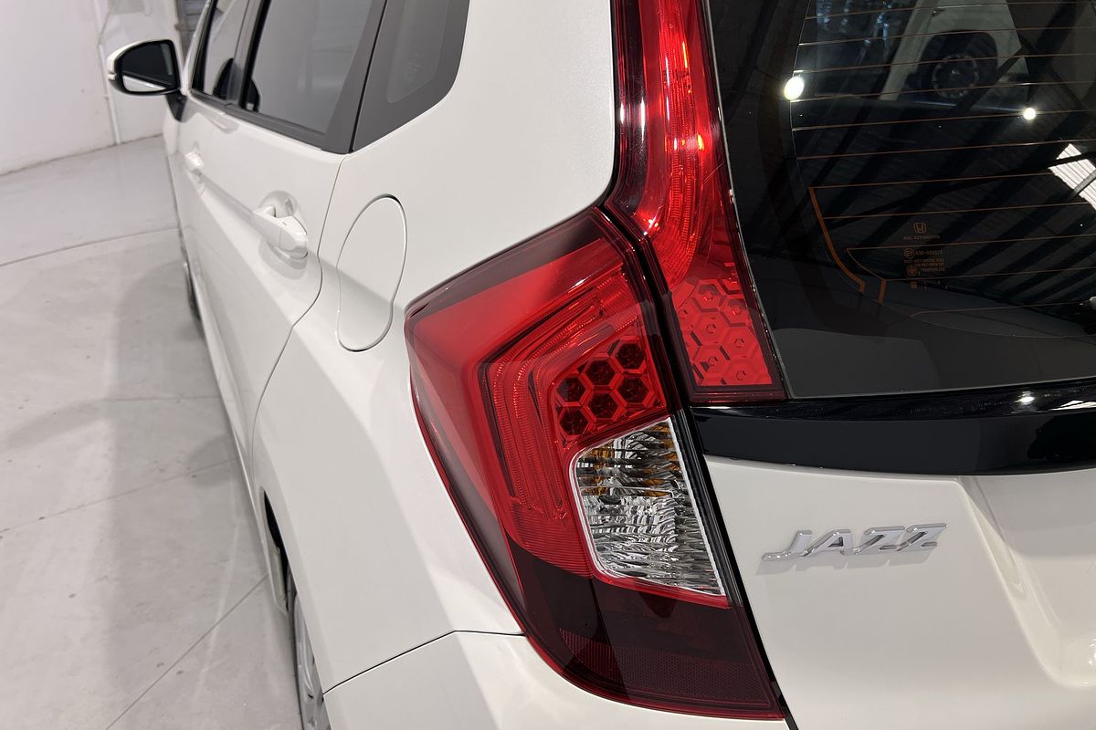 2015 Honda Jazz VTi GF