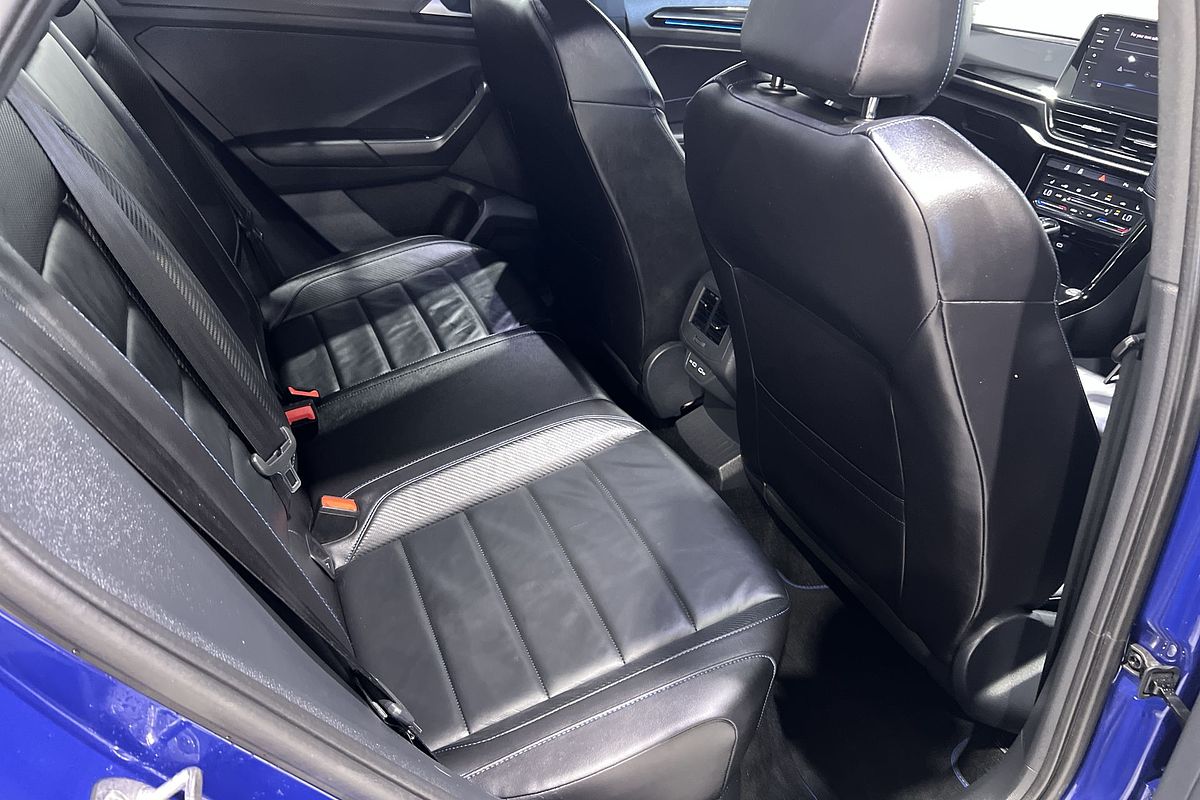 2023 Volkswagen T-Roc R D11