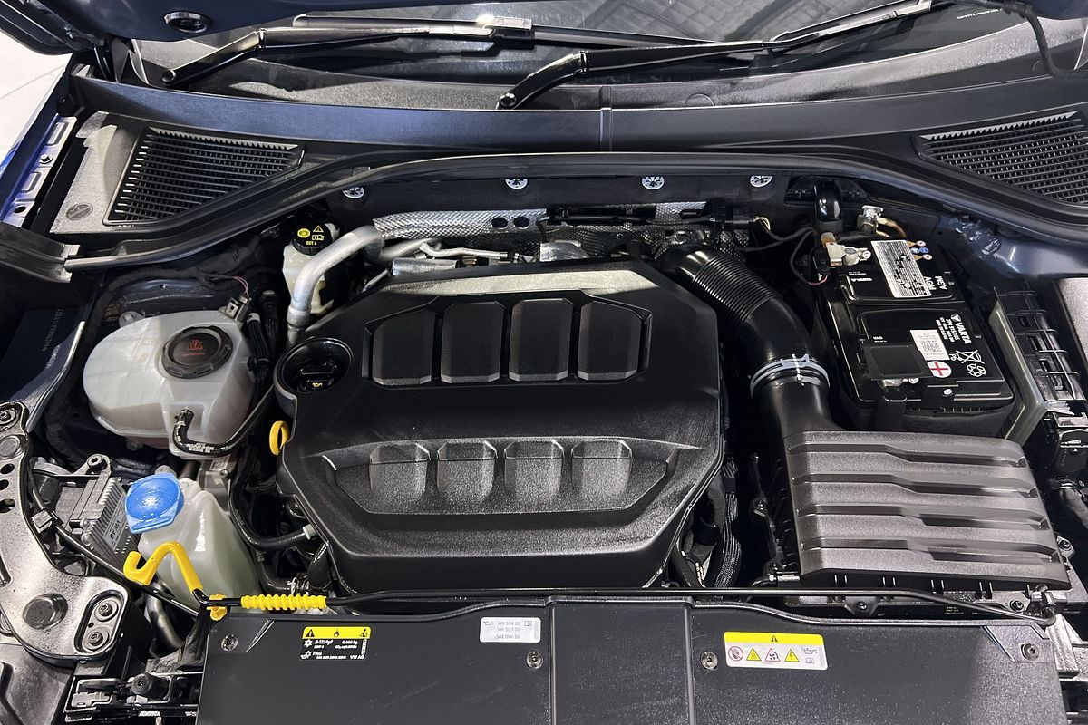2023 Volkswagen T-Roc R D11
