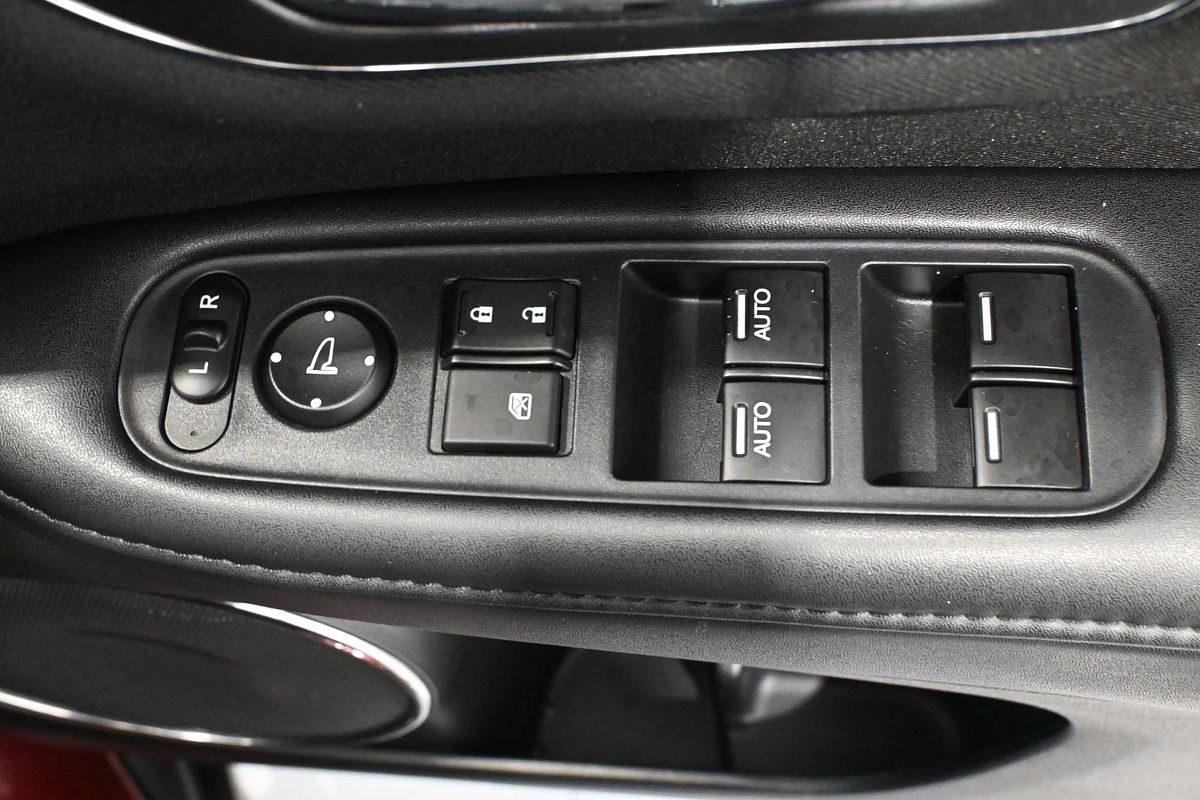 2015 Honda HR-V VTi-S
