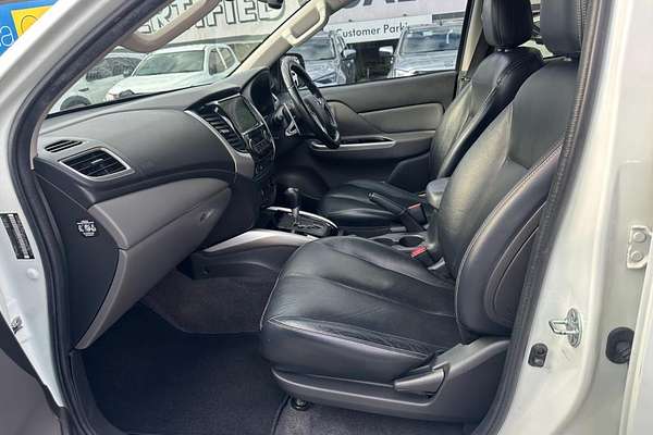 2016 Mitsubishi Triton Exceed MQ 4X4