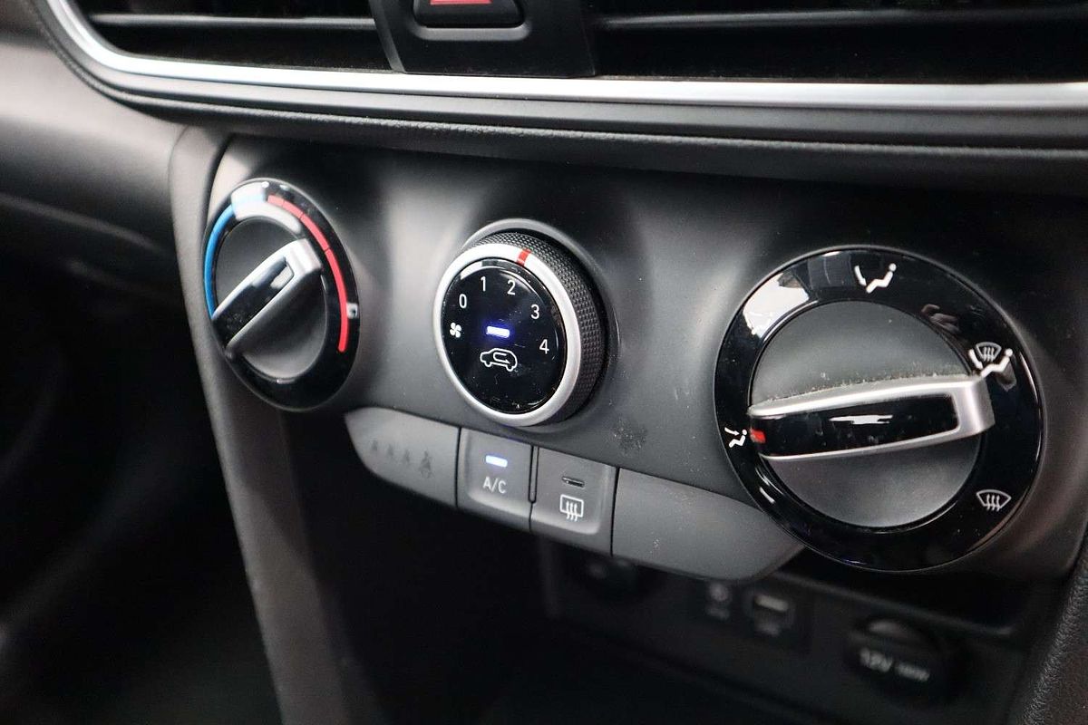 2020 Hyundai Kona Go OS.3