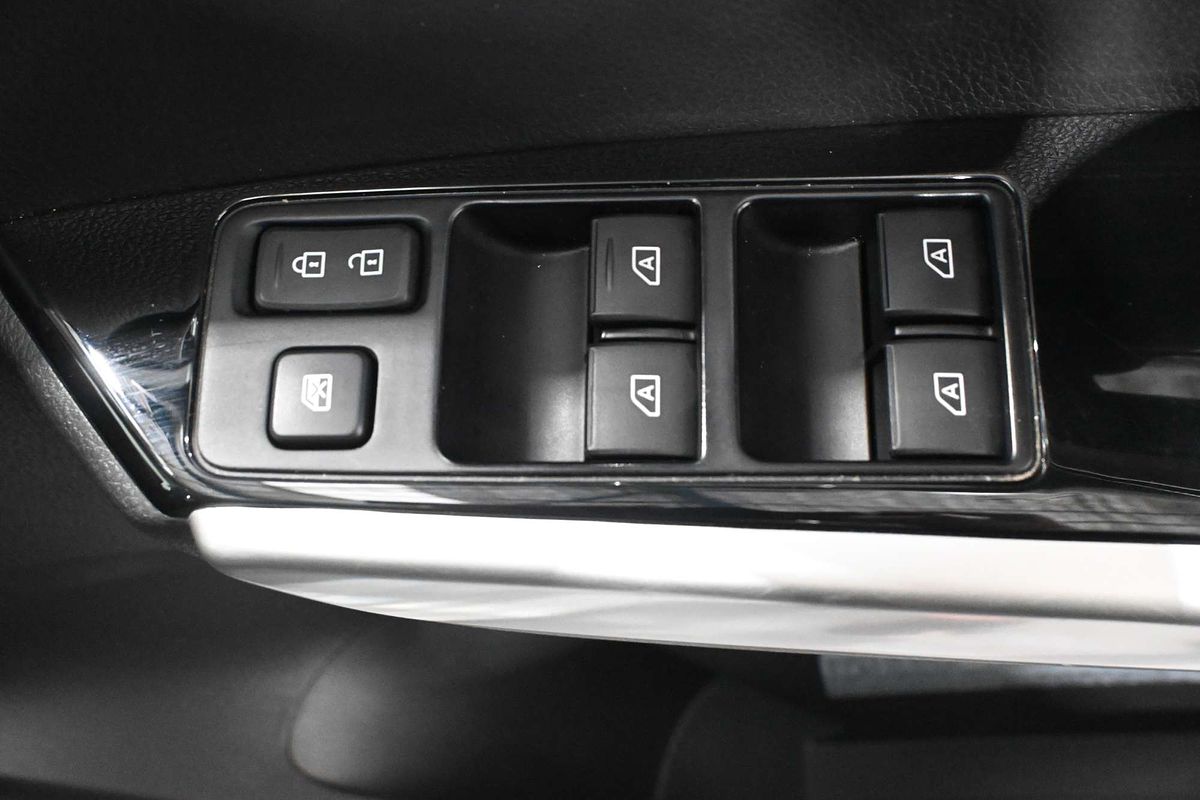 2022 Mitsubishi Pajero Sport GSR QF