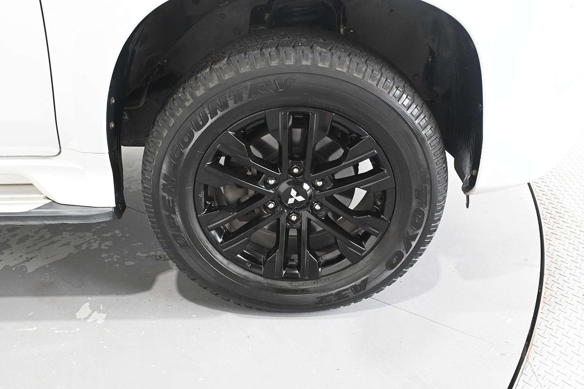 2022 Mitsubishi Pajero Sport GSR QF