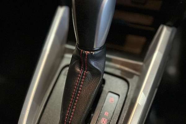 2018 Suzuki Vitara S Turbo LY