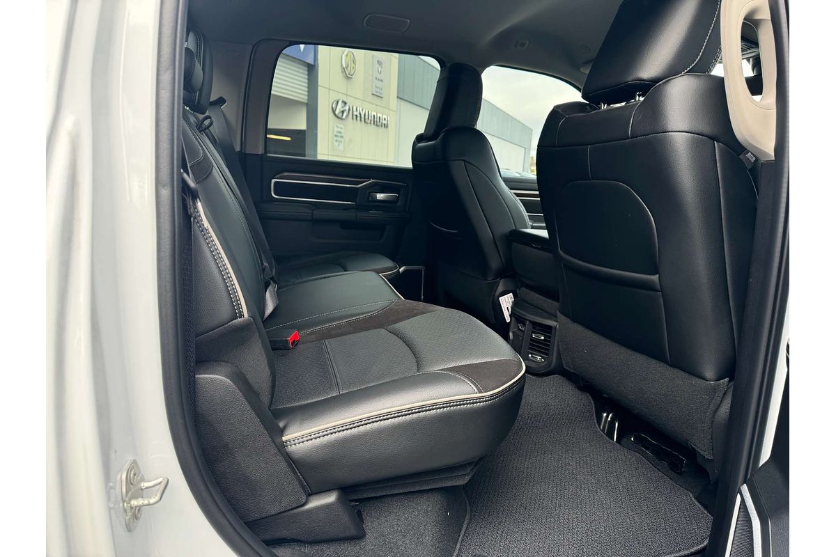 2024 RAM 2500 Laramie DJ 4X4