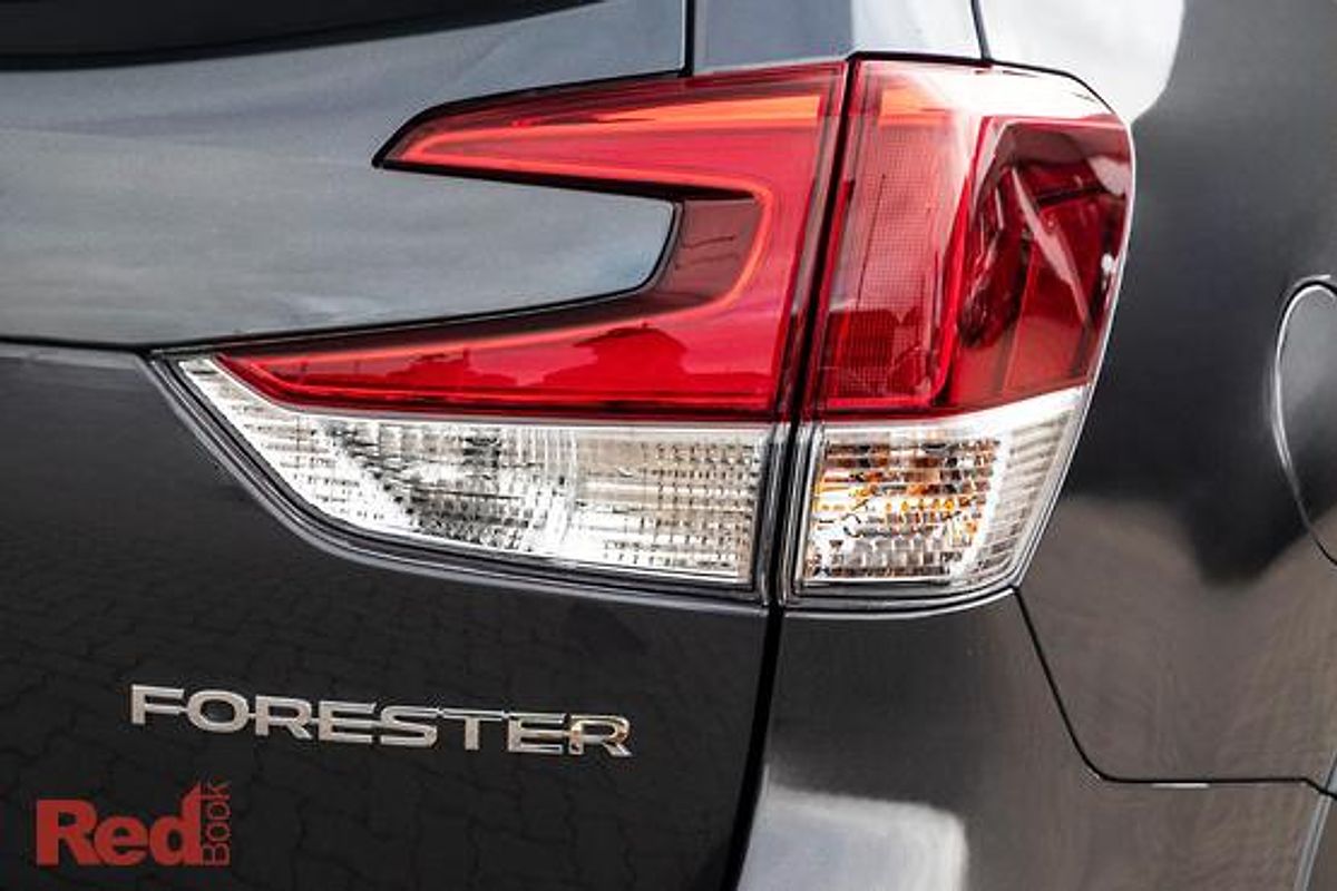 2025 Subaru Forester 2.5i S5