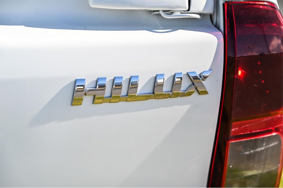 2018 Toyota Hilux SR GUN126R 4X4
