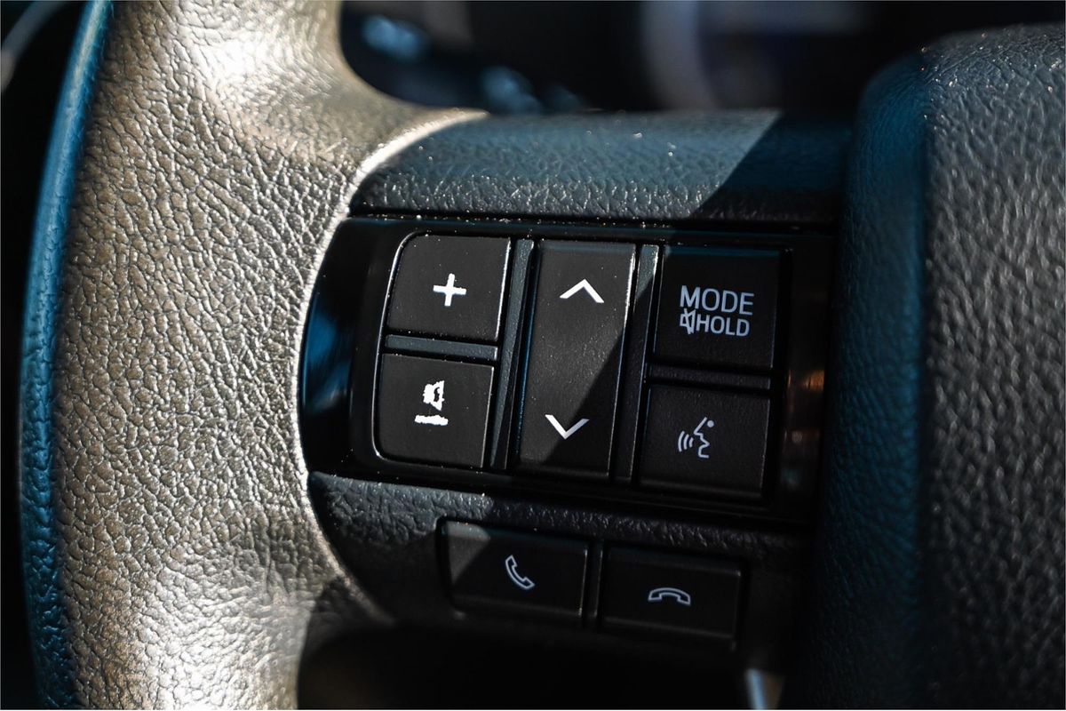 2018 Toyota Hilux SR GUN126R 4X4