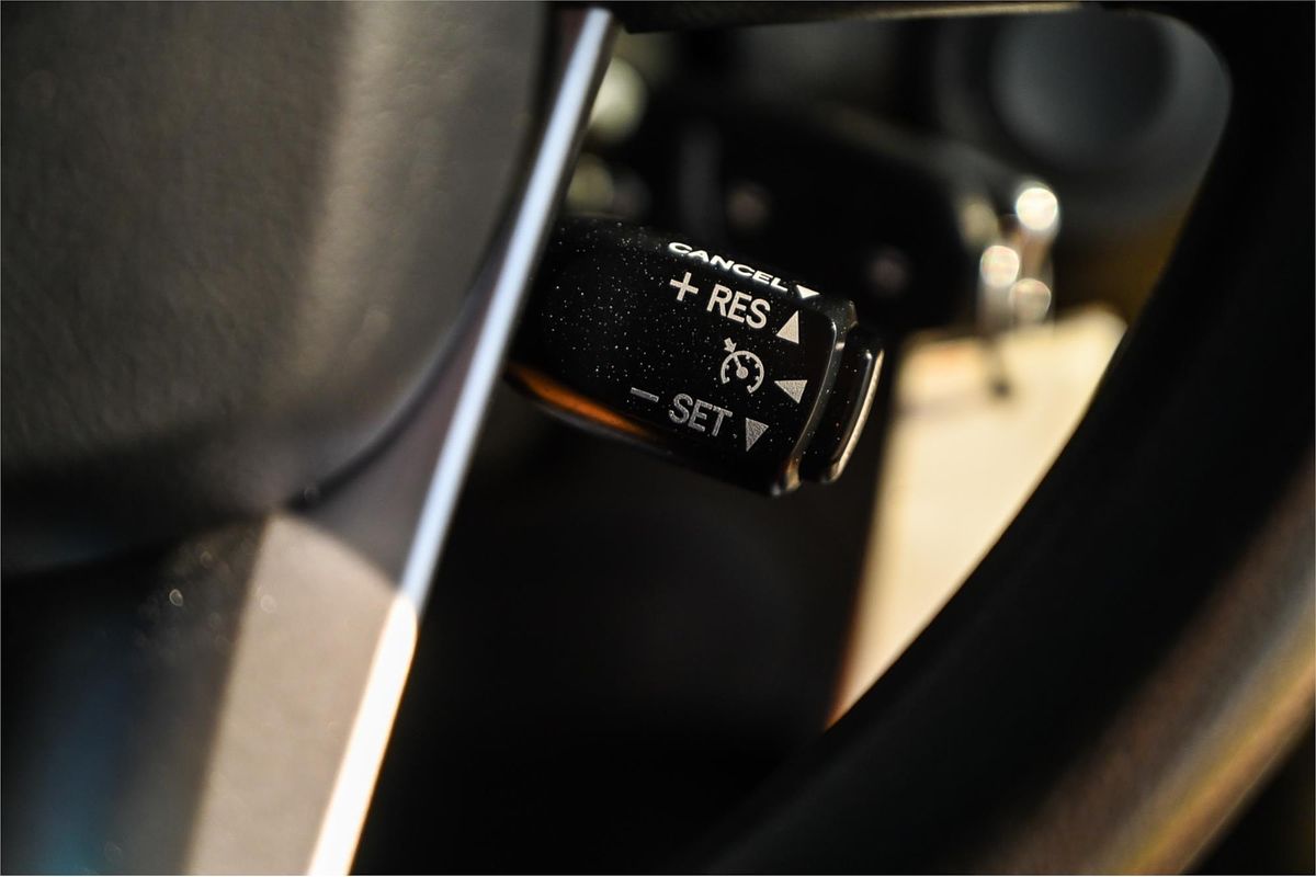 2018 Toyota Hilux SR GUN126R 4X4