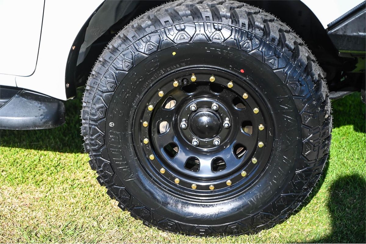 2018 Toyota Hilux SR GUN126R 4X4