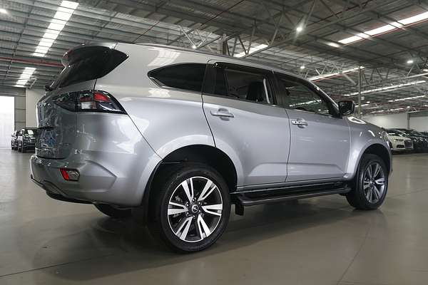 2024 Isuzu MU-X LS-T