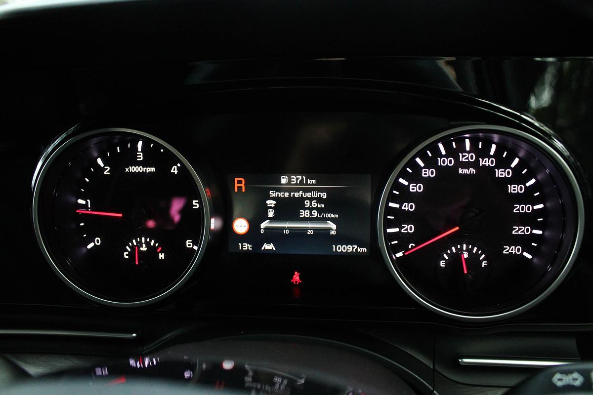 2023 Kia Carnival SLi KA4
