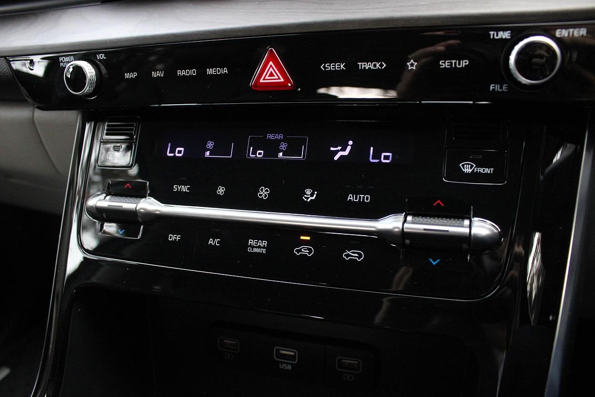 2023 Kia Carnival SLi KA4