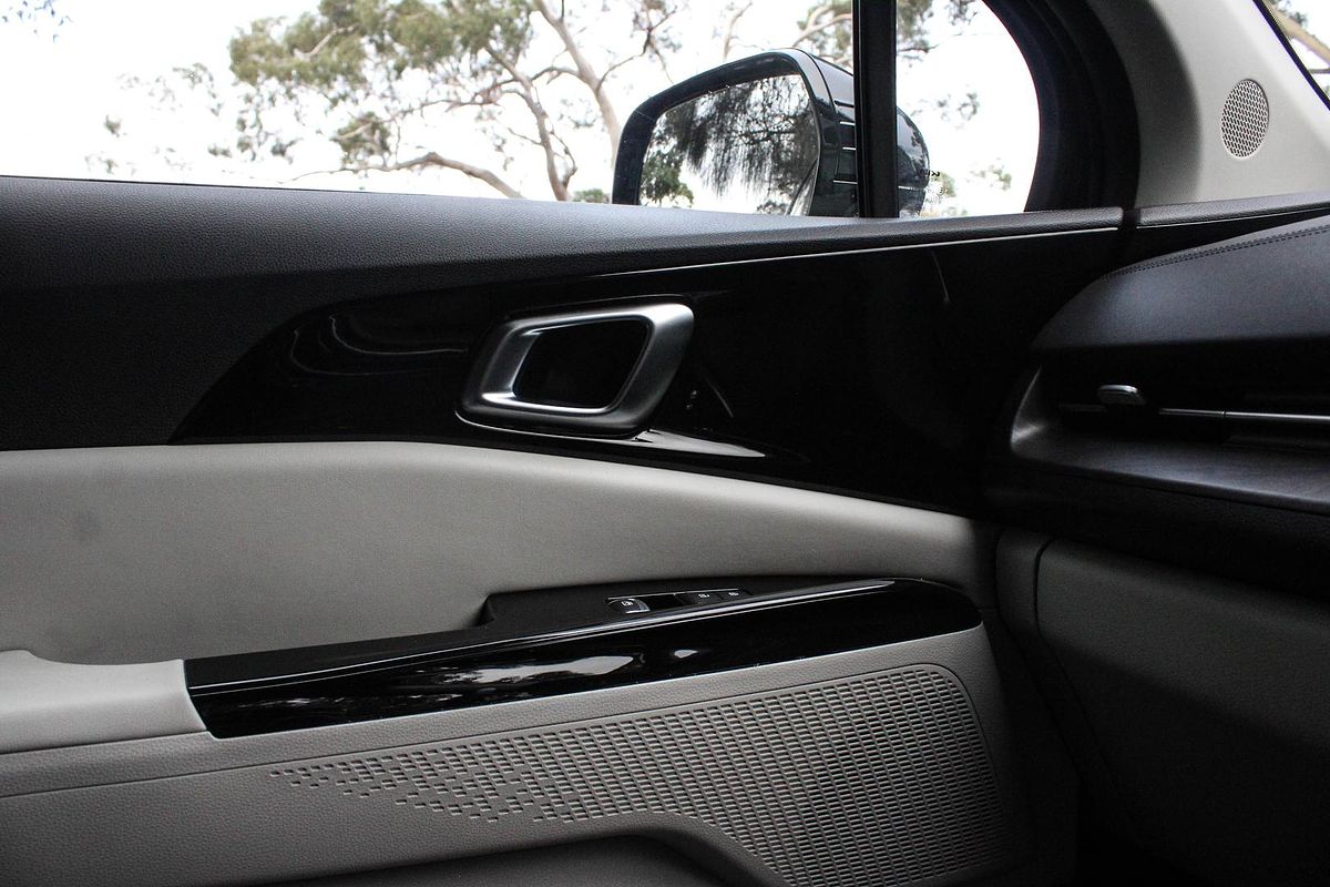 2023 Kia Carnival SLi KA4