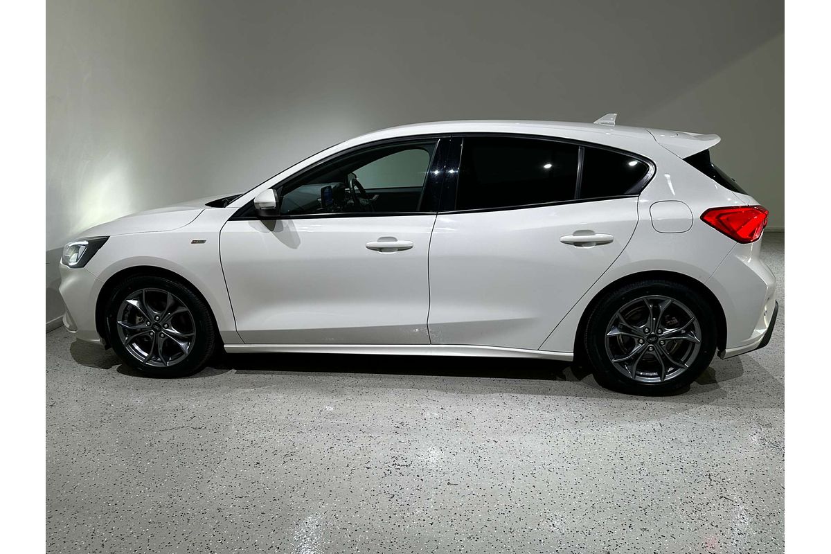 2020 Ford Focus ST-Line SA