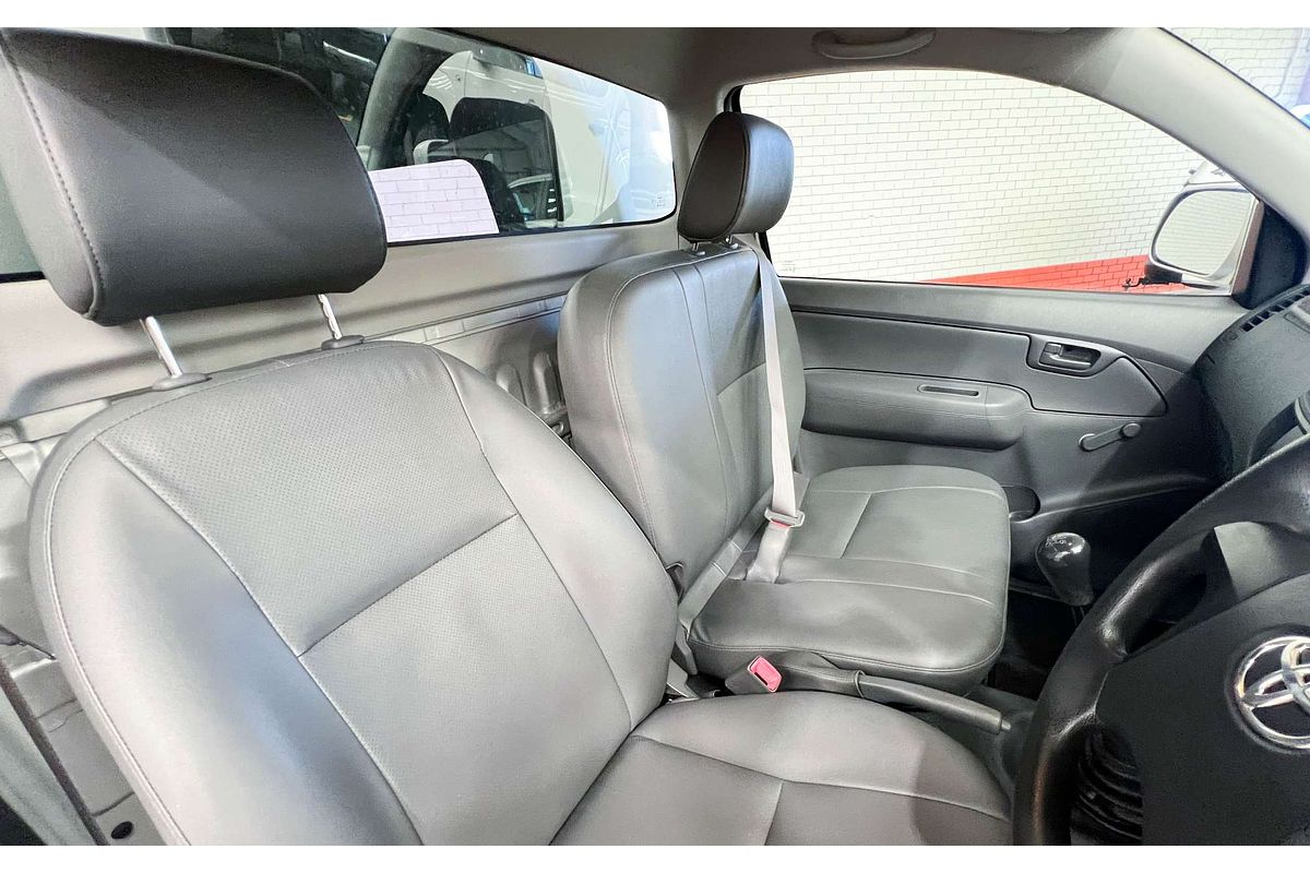 2013 Toyota Hilux Workmate TGN16R Rear Wheel Drive