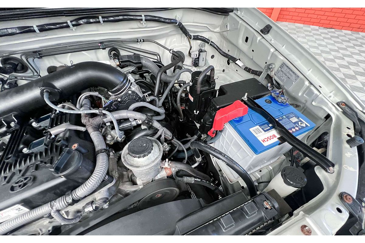 2013 Toyota Hilux Workmate TGN16R Rear Wheel Drive