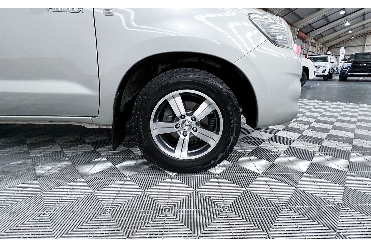 2013 Toyota Hilux Workmate TGN16R Rear Wheel Drive