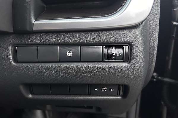 2024 Nissan X-TRAIL ST-L T33