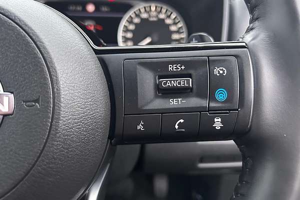 2024 Nissan X-TRAIL ST-L T33