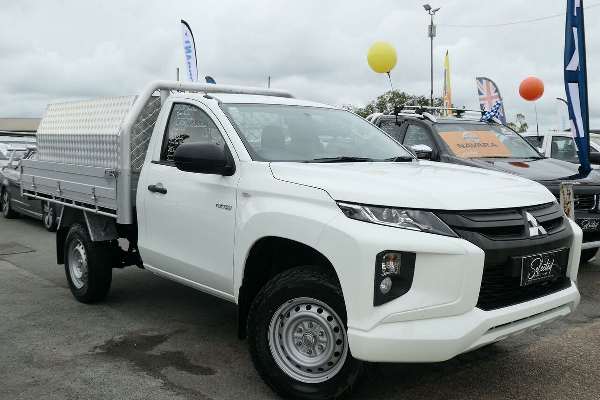 2018 Mitsubishi Triton GLX MR Rear Wheel Drive