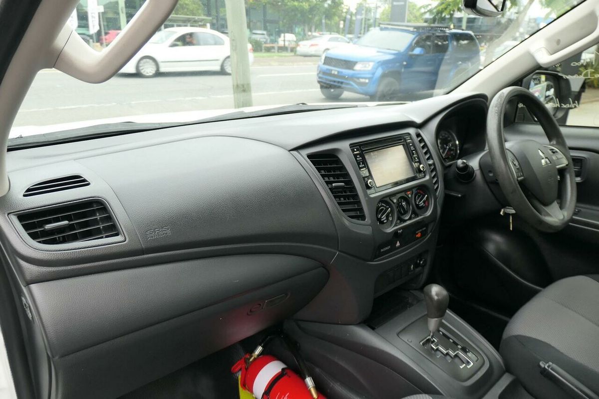 2018 Mitsubishi Triton GLX MR Rear Wheel Drive