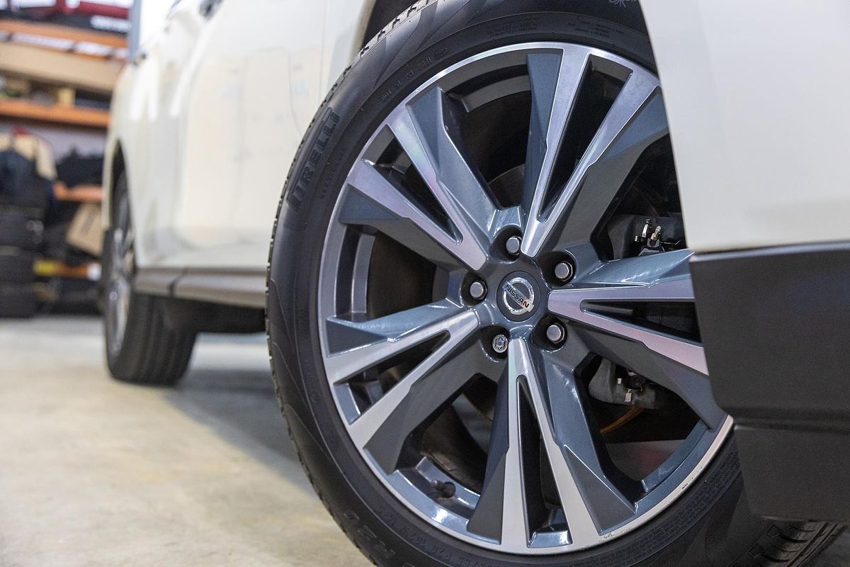 2019 Nissan Pathfinder Ti R52 Series III