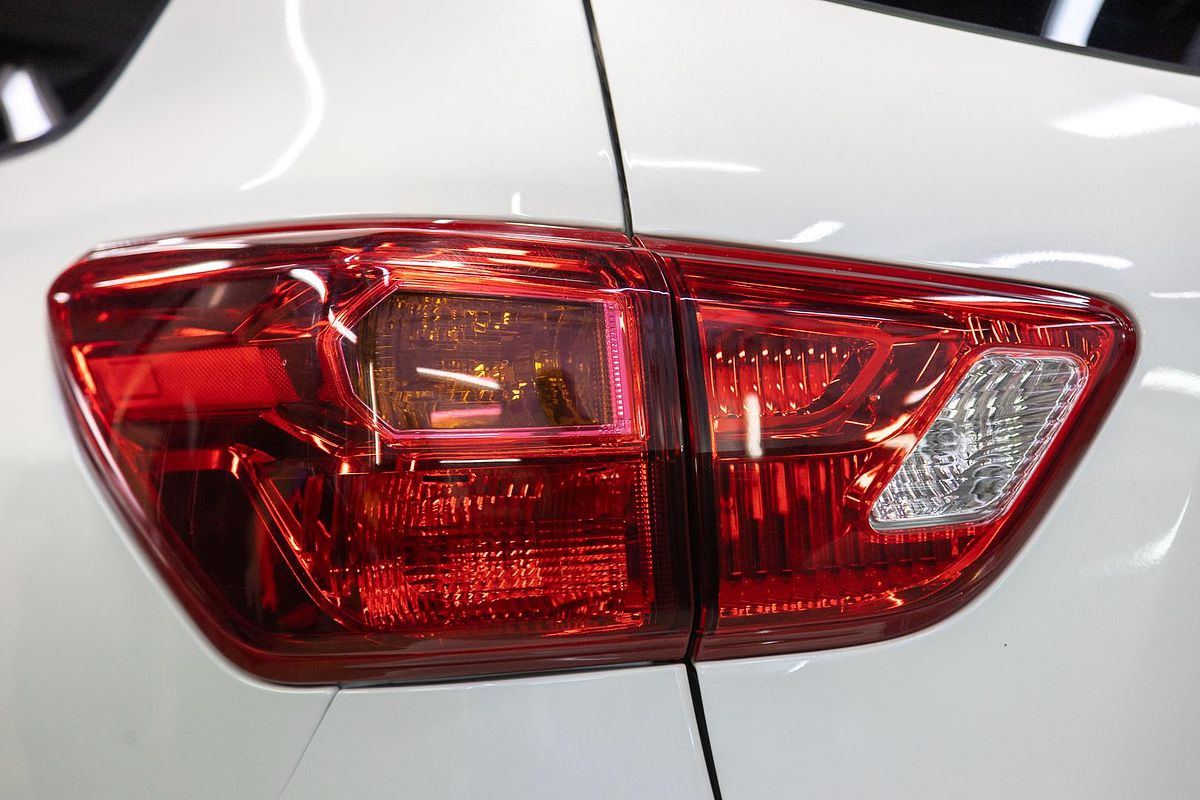 2019 Nissan Pathfinder Ti R52 Series III