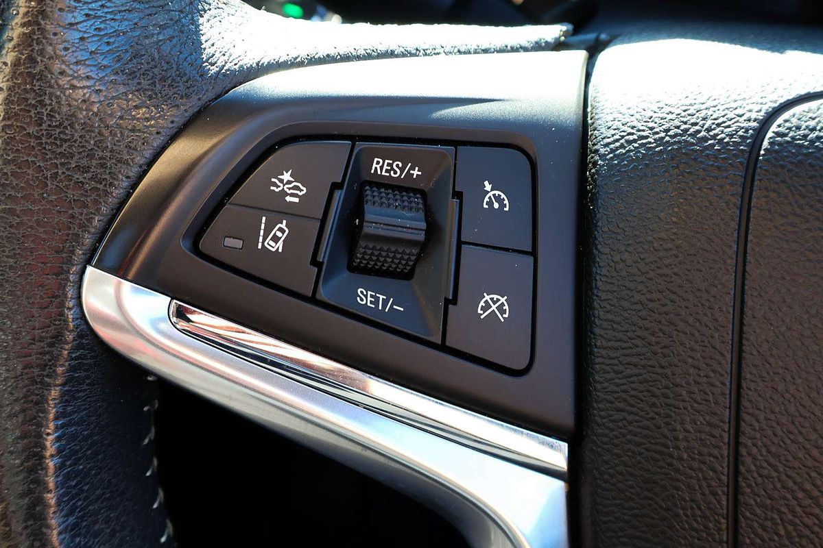 2014 Holden Special Vehicles Maloo R8 GEN-F Rear Wheel Drive