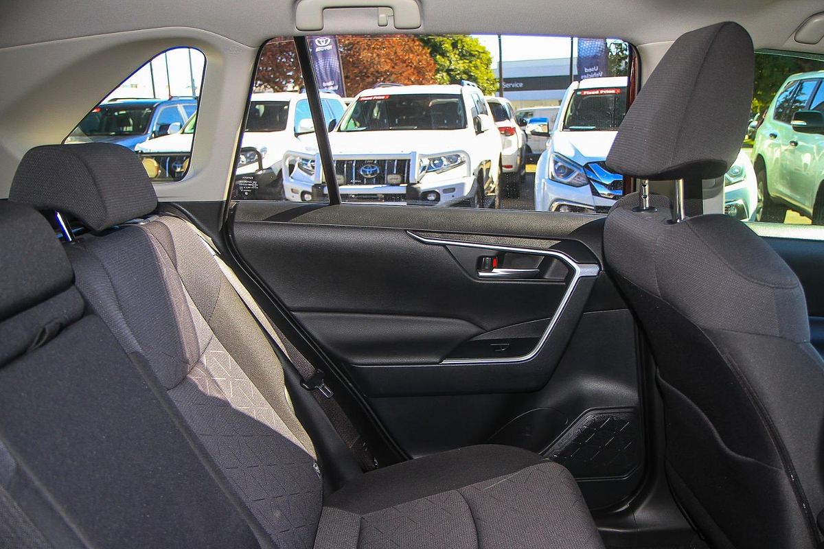 2021 Toyota RAV4 GXL AXAH54R