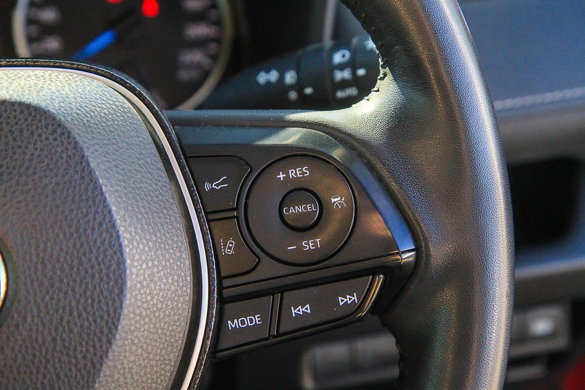 2021 Toyota RAV4 GXL AXAH54R