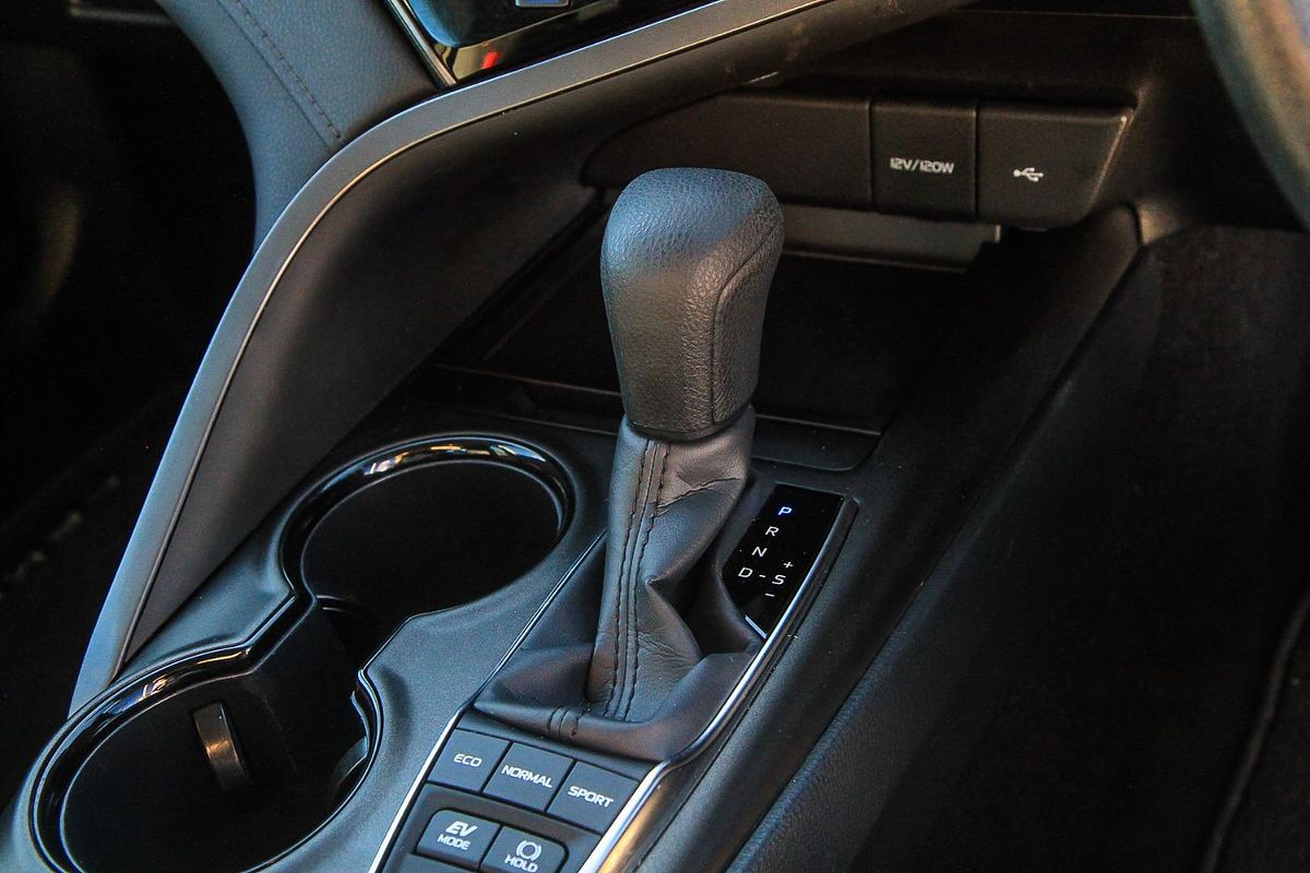 2023 Toyota Camry Ascent AXVH70R