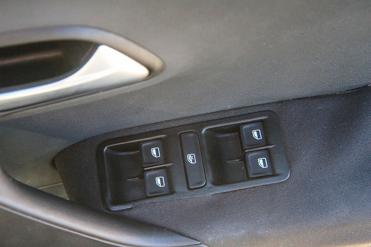 2015 Volkswagen Polo 66TSI Trendline 6R