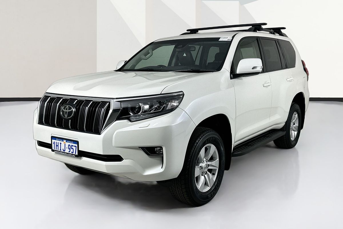 Vehicle photo 4