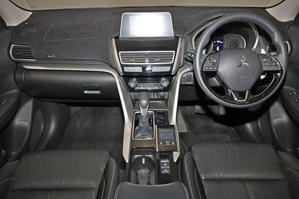 2020 Mitsubishi Eclipse Cross LS YA