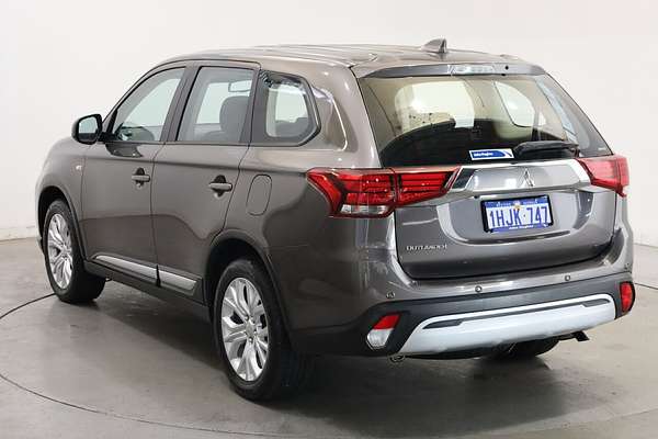 2021 Mitsubishi Outlander ES ZL